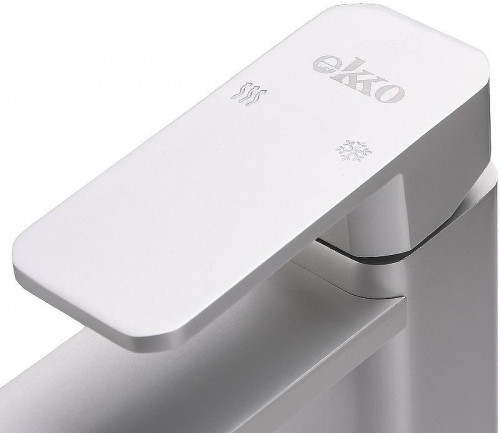 Смеситель для раковины Ekko E1082-22 Серый