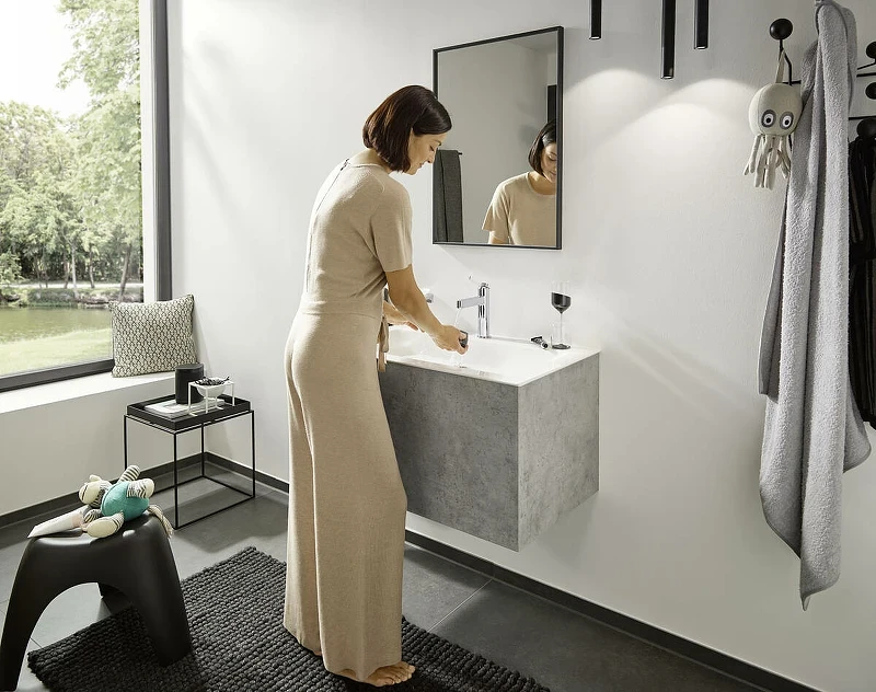 Кран для одного типа воды Hansgrohe Finoris 76013670 Черный матовый латунь