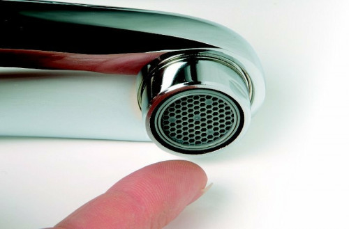 Смеситель для раковины Ravak Suzan SN 041.00/150 X070008 Хром на стену