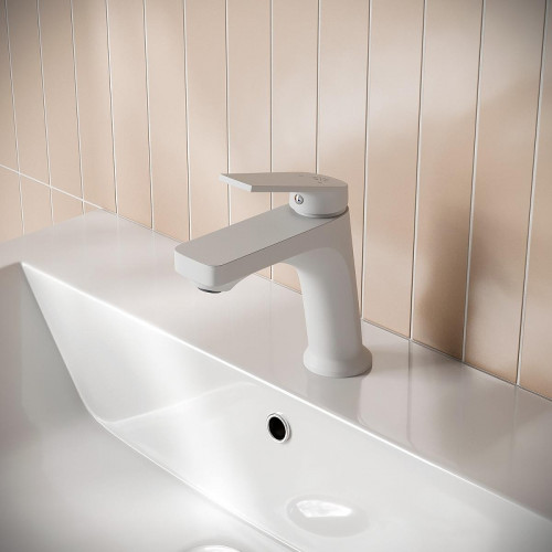 Смеситель для раковины Ростовская Мануфактура Сантехники PL7-001F цвет Белый