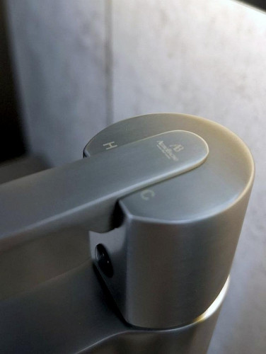 Смеситель для раковины AltroBagno Unione 010222 GM цвет Оружейная сталь