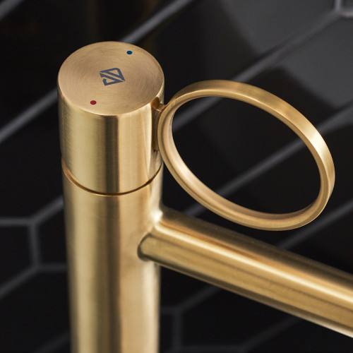 Смеситель для раковины Jacob Delafon Vivienne Signature E38682-LB3-2MB Матовая латунь латунь