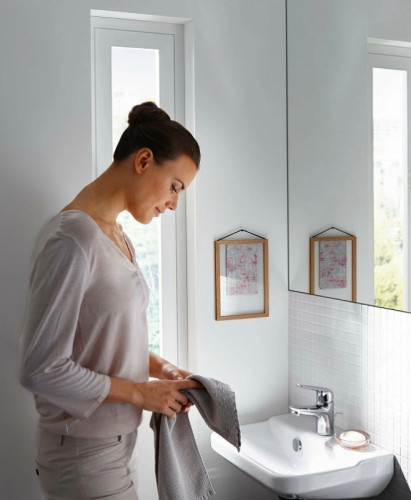 Смеситель для раковины Hansgrohe Novus 71020000 Хром латунь