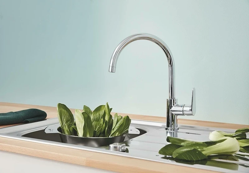 Смеситель для кухни Grohe Baucurve 31231001 Хром латунь