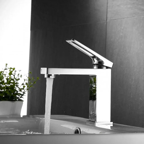 Смеситель для раковины Shevanik S6801 цвет Хром