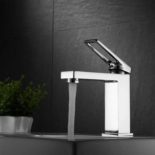 Смеситель для раковины Shevanik S6801 цвет Хром