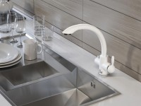 Смеситель для кухни Paulmark Essen Es213001-431 Белый матовый однорычажный