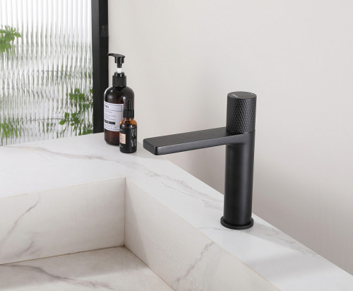 Смеситель для раковины Abber Rund AF8710B Черный матовый латунь