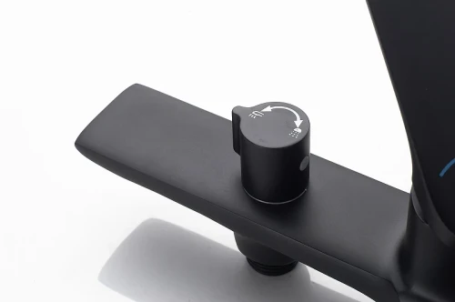 Смеситель для ванны Knotlor Vigor KN-71/BL цвет Черный матовый