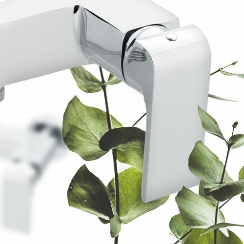 Смеситель для душа Swedbe Velo 2420 Хром латунь на стену