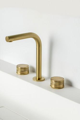 Смеситель для раковины Boheme Prestige 152-MG-PR цвет Золото матовое