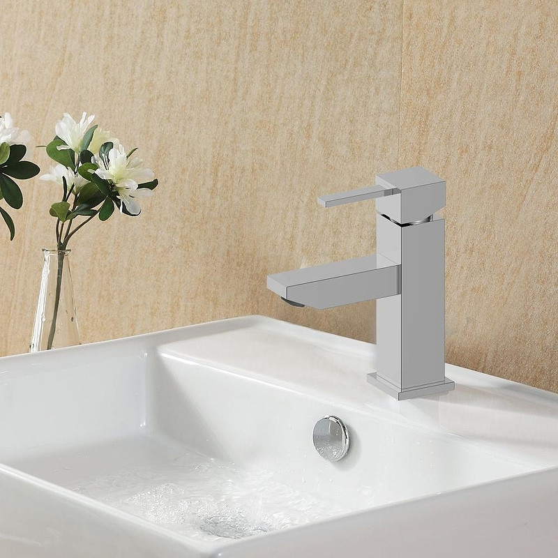 Смеситель для раковины WesnaArt Kristal KRI22-210 Хром