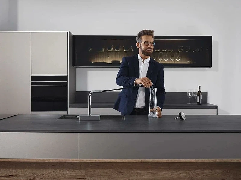 Смеситель для кухни Hansgrohe Aquno Select M81 73836000 Хром латунь