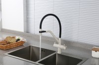 Смеситель для кухни Gappo G4398-81 Белый Черный латунь