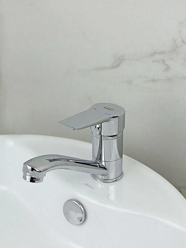 Смеситель для раковины Viko V-7111 Хром