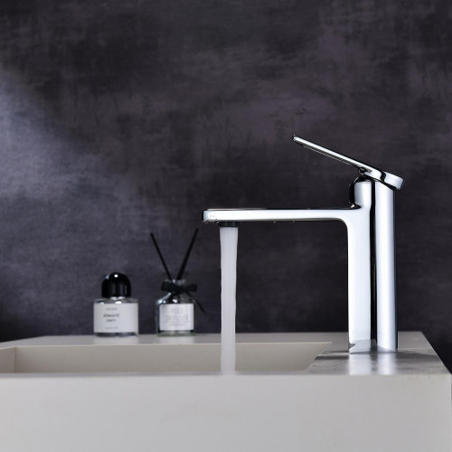 Смеситель для раковины Black&amp;White Gravity GF-7103-С 7103С цвет Хром