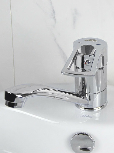 Смеситель для раковины Viko V-7411 Хром