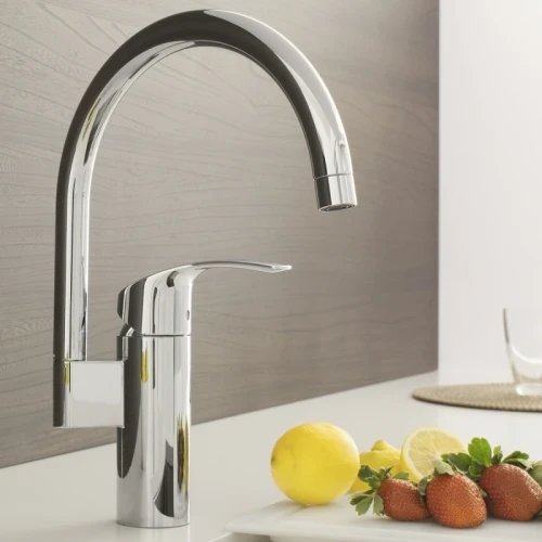 Смеситель для кухни Grohe Eurosmart New 33202002 Хром латунь