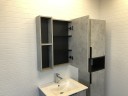 Зеркальный шкаф Comforty Франкфурт 60 00-00004331 Бетон светлый Черное матовое МДФ / ЛДСП, стекло