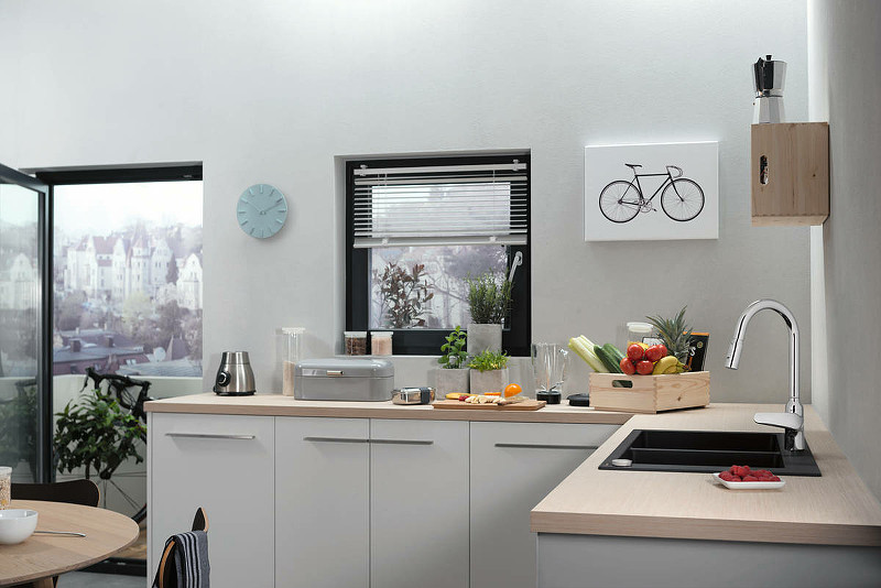 Смеситель для кухни Hansgrohe Focus M42 71800000 Хром латунь