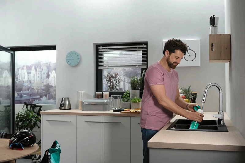 Смеситель для кухни Hansgrohe Focus M42 71800000 Хром латунь