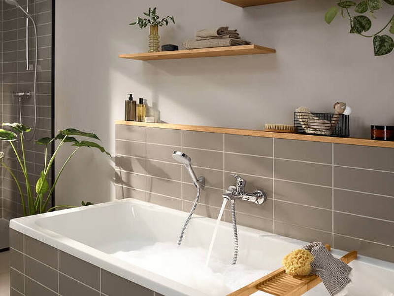 Смеситель для ванны Hansgrohe Rebris E 72450000 Хром латунь на стену