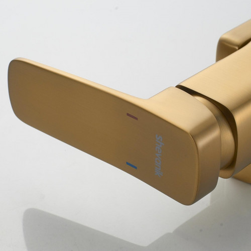 Смеситель для ванны Shevanik S99G S9952G цвет Золотой сатин