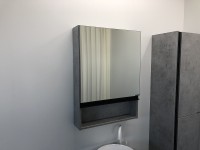 Зеркальный шкаф Comforty Эдинбург 60 00-00002043 Бетон светлый МДФ / ЛДСП, стекло