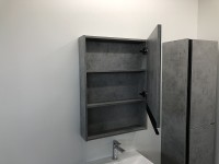 Зеркальный шкаф Comforty Эдинбург 60 00-00002043 Бетон светлый МДФ / ЛДСП, стекло