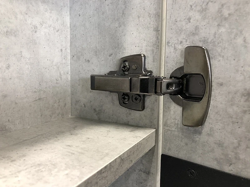 Зеркальный шкаф Comforty Эдинбург 60 00-00002043 Бетон светлый МДФ / ЛДСП, стекло