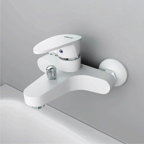 Смеситель для ванны Dorff Alpha D9010000WH Белый матовый