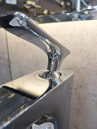 Смеситель для раковины AltroBagno Aperto 010205 Cr цвет Хром