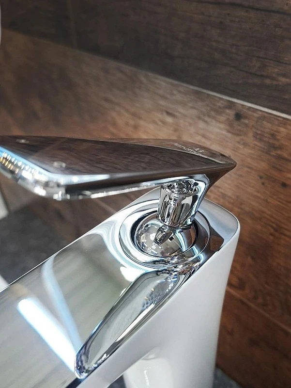 Смеситель для раковины AltroBagno Aperto 010206 BiCr цвет Белый Хром