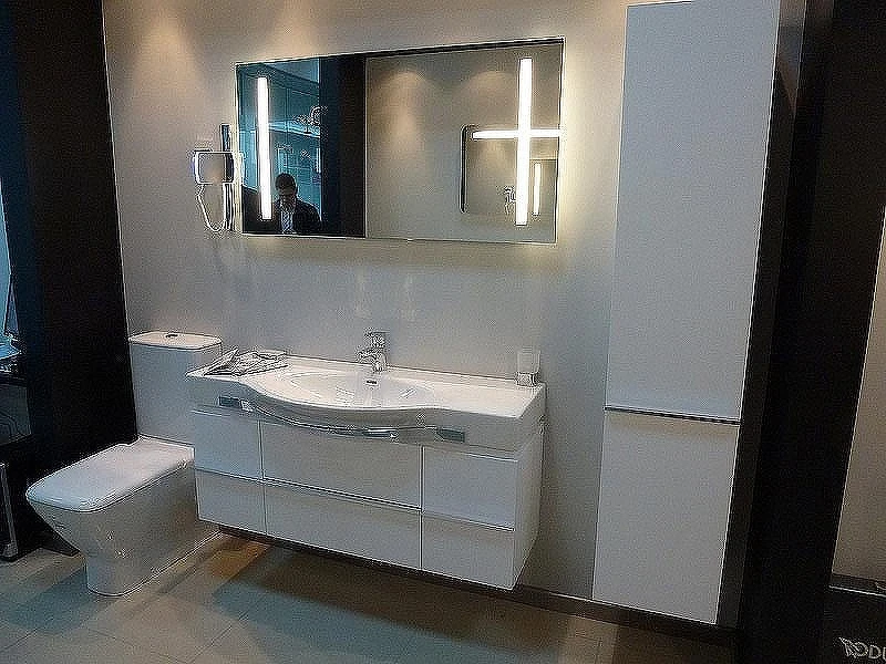 Тумба под раковину Laufen Palace New 120 4.0130.2.075.475.1 подвесная Белая глянцевая