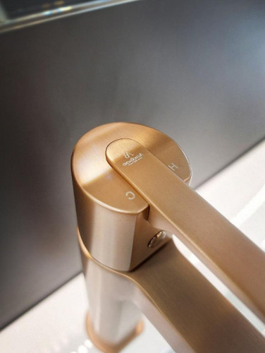 Смеситель для раковины AltroBagno Unione 0138 BC цвет Медь матовая