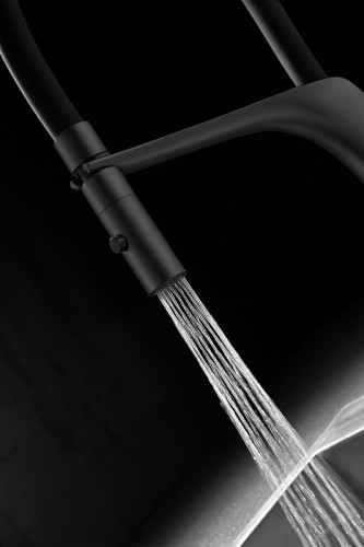 Смеситель для кухни Vincea VKF-115MB цвет Черный