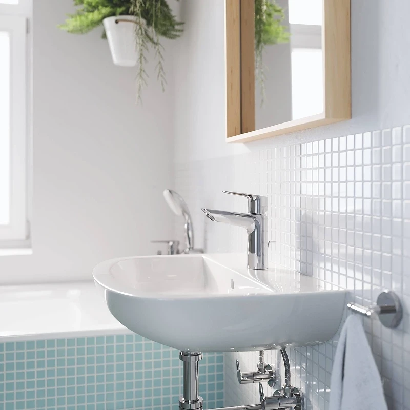 Смеситель для раковины Grohe BauLoop 23762001 Хром латунь
