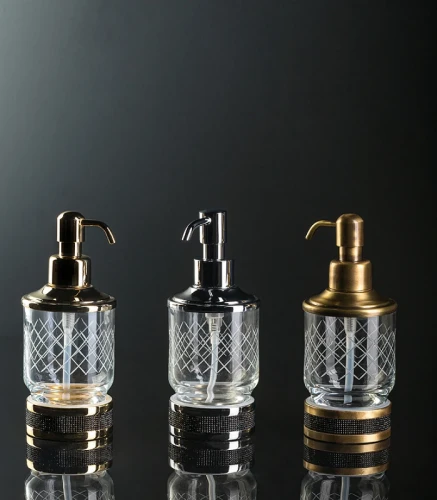 Дозатор для жидкого мыла Boheme Royal Cristal 10929-G-B Золото