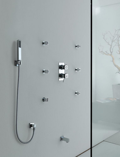 Душевой гарнитур Bossini Cube C50001C.030 Хром латунь на стену