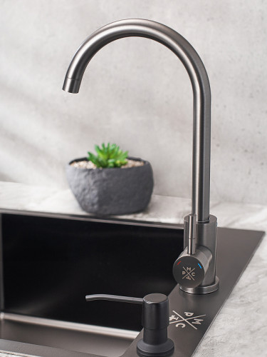 Смеситель для кухни Ростовская Мануфактура Сантехники SUS124PVD-017F Графит