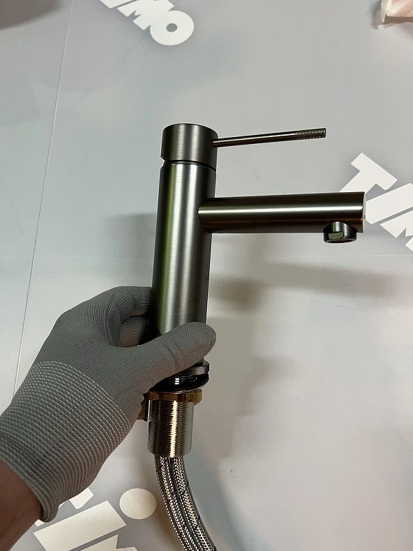 Смеситель для раковины Timo Saona 2361/18F Черное золото латунь