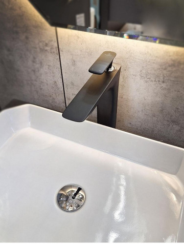 Смеситель для раковины AltroBagno Aperto 010208 NeOp цвет Черный матовый