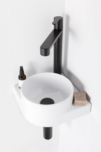 Смеситель для раковины Ravak Puri PU 015.20 X070182 Черный матовый латунь