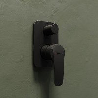 Смеситель для душа Iddis Ray RAYBL00i67 Черный матовый