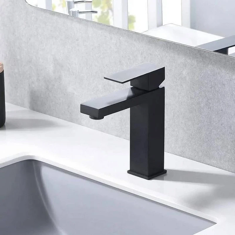 Смеситель для раковины Maretti Umbria Black UMB32RF51 Черный матовый