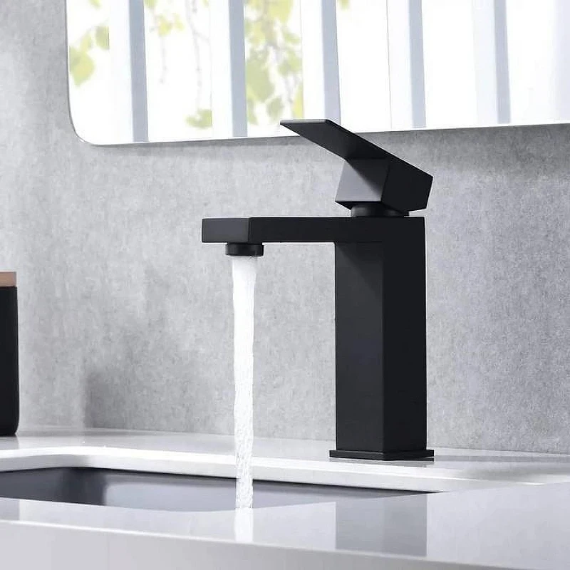 Смеситель для раковины Maretti Umbria Black UMB32RF51 Черный матовый