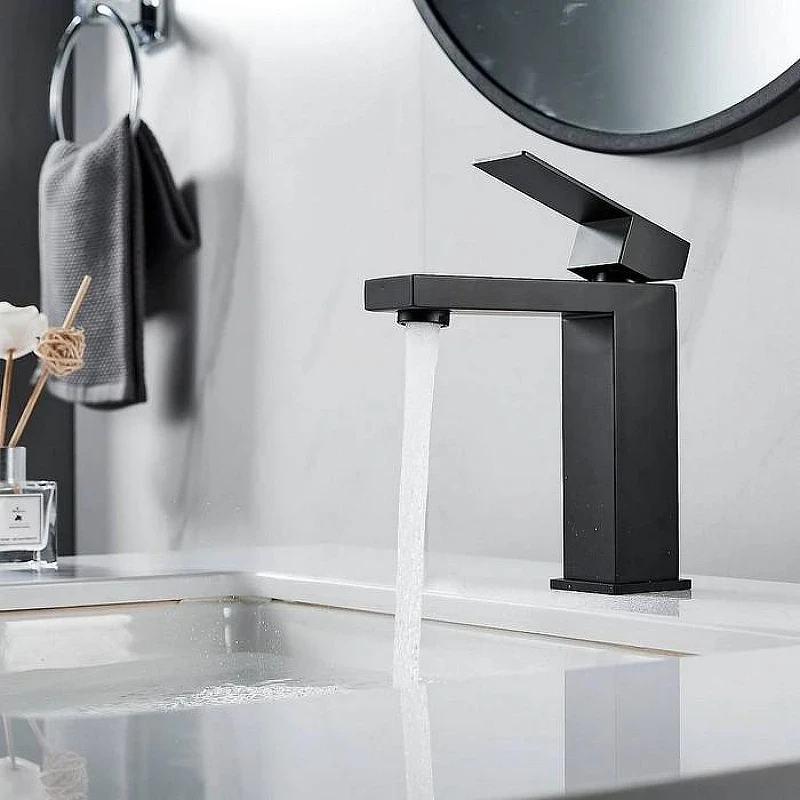 Смеситель для раковины Maretti Umbria Black UMB32RF51 Черный матовый