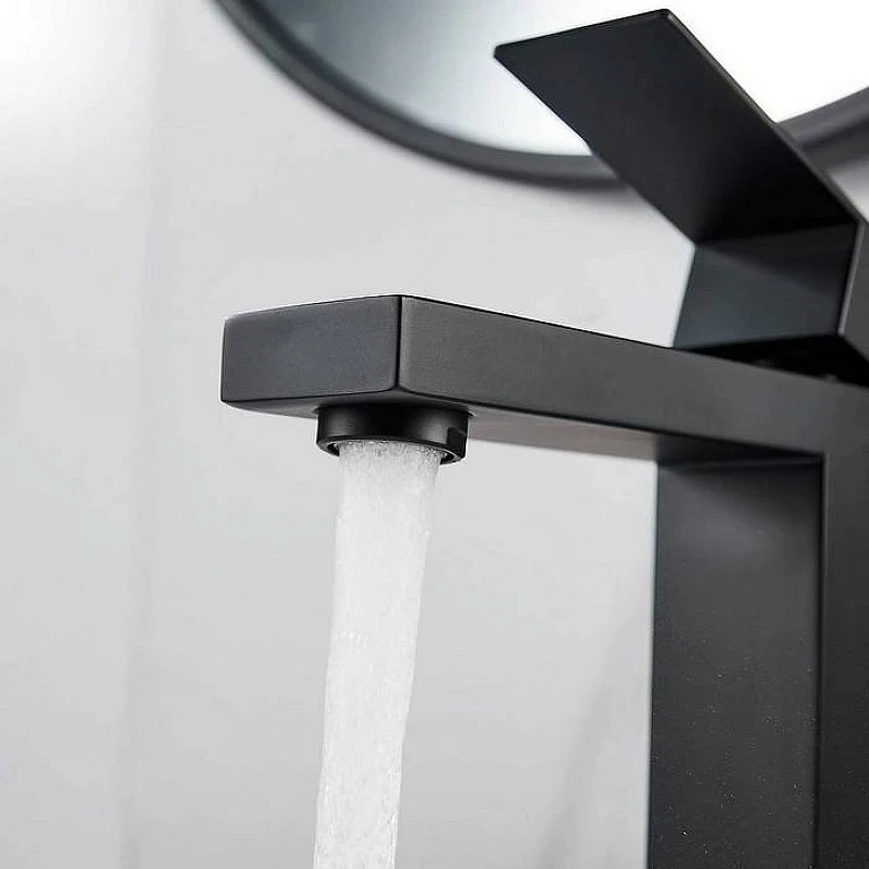 Смеситель для раковины Maretti Umbria Black UMB32RF51 Черный матовый
