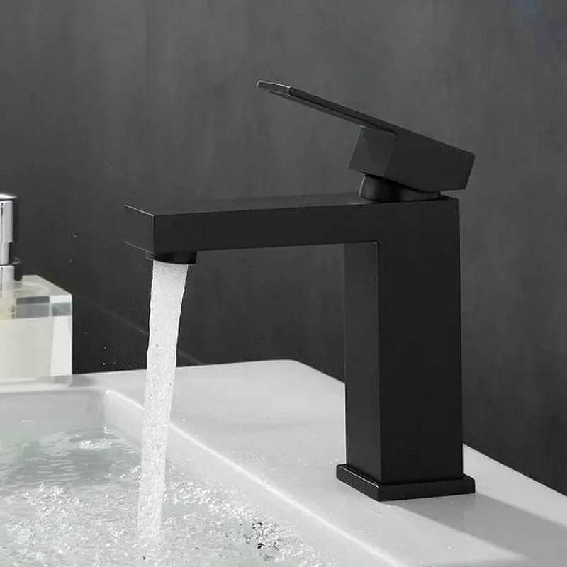 Смеситель для раковины Maretti Umbria Black UMB32RF51 Черный матовый