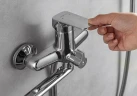 Смеситель для ванны Aquatek Вега AQ1033CR универсальный Хром латунь на стену